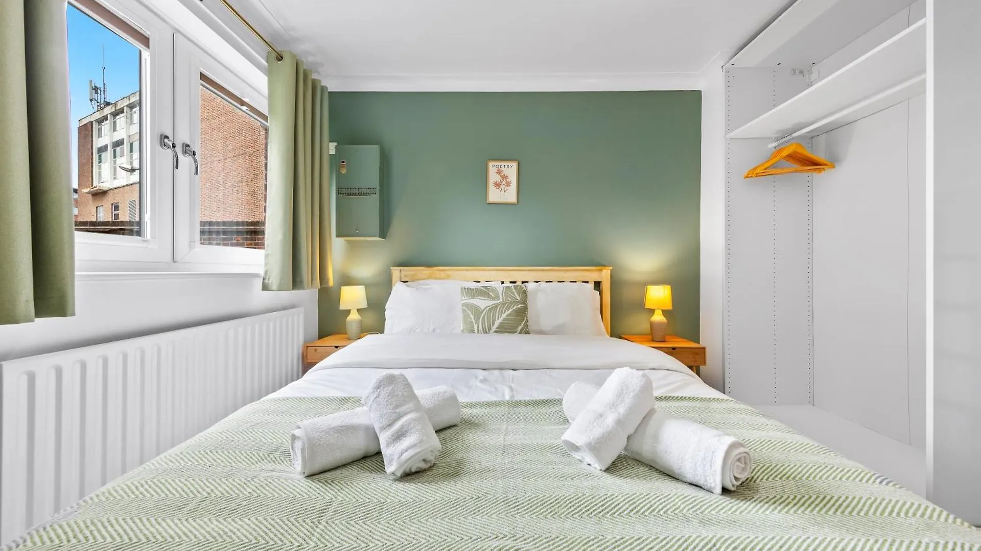 Azalea Apartment Home Comforts By The River Isleworth
