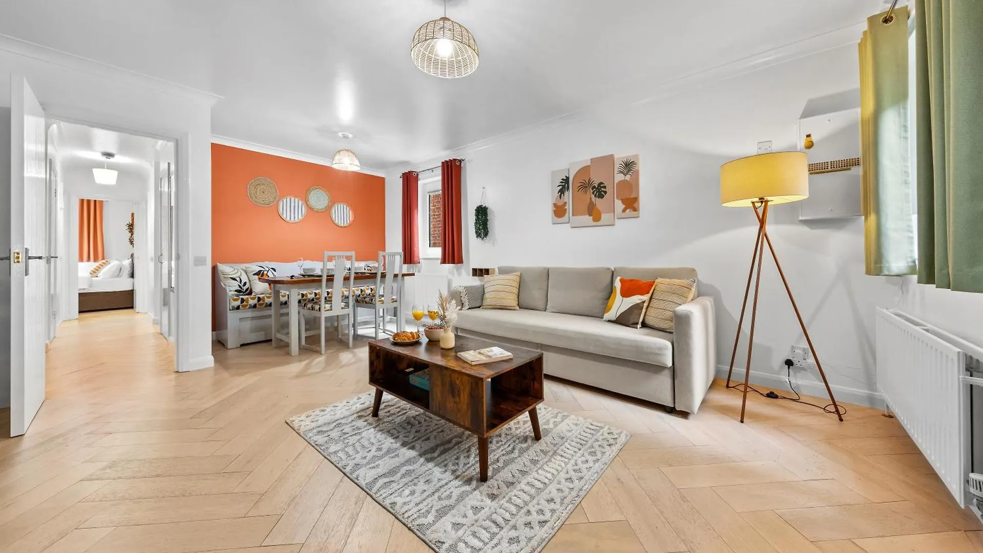 Azalea Apartment Home Comforts By The River location